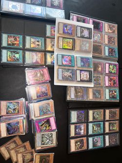 Yu-Gi-Oh cards over 800 holo card