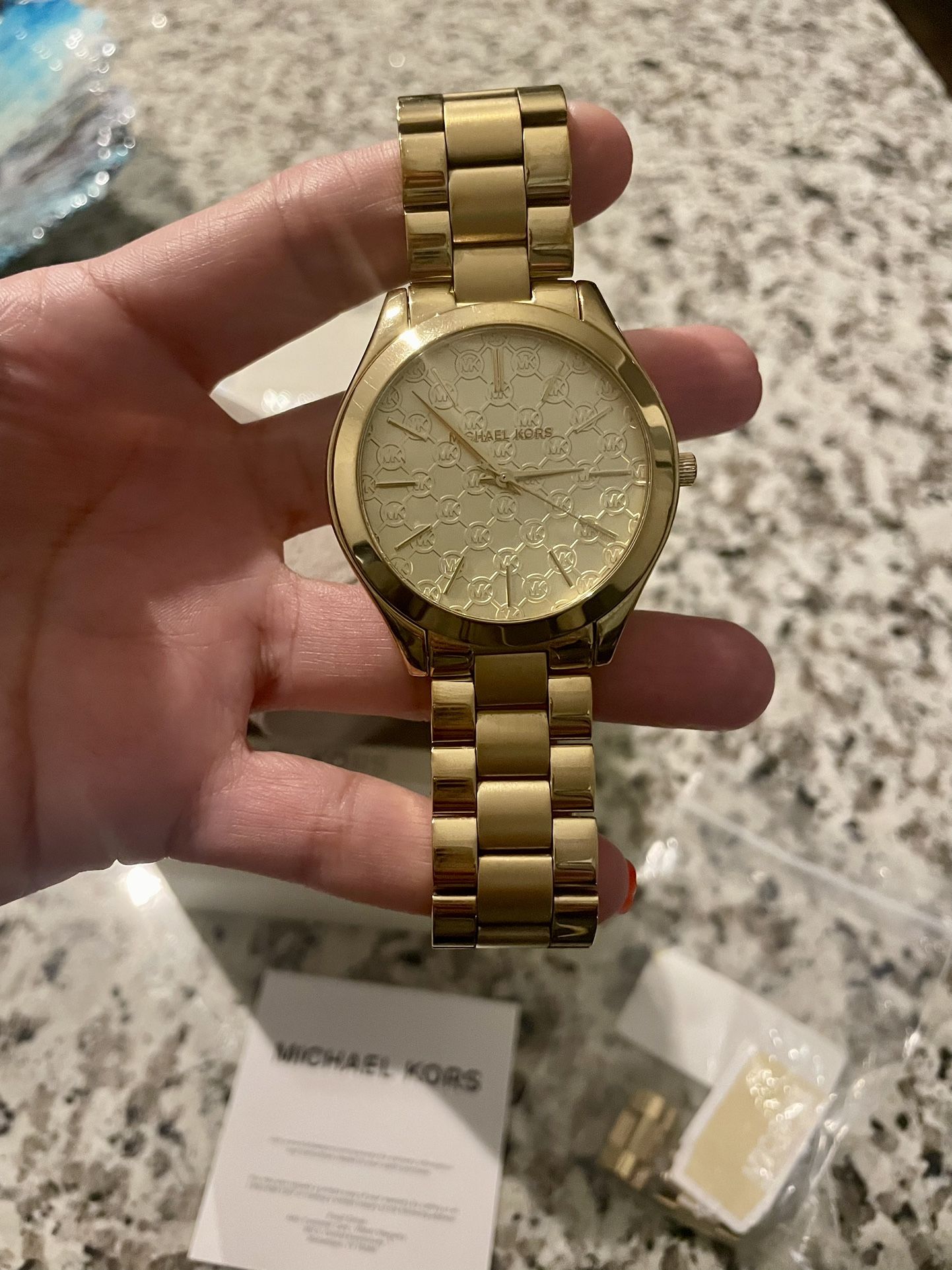 AUTHENTIC MICHAEL KORS WATCH 