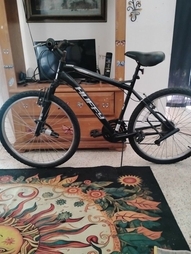 Huffy 26 Inch  W/Three U-bolts Locks And A 20 Ft Brinks Steel Cable With Lock 