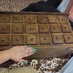 18 Drawer Apothecary 