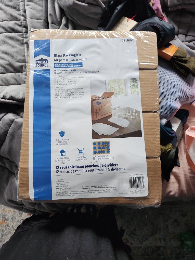 *Free* Unopened Glass Packing Kit