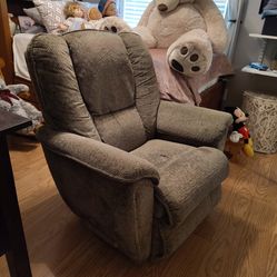 Lazyboy La-Z-Boy Recliner Green/Gray with Washable Cover