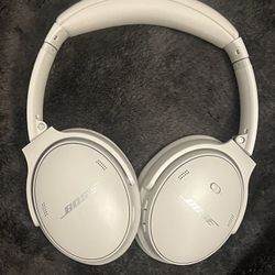 Bose QuietComfort 45 Wireless - Noise Cancelling Bluetooth