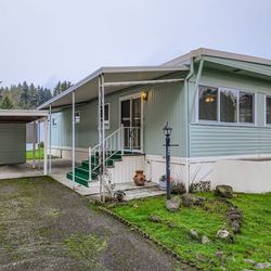 🏡Refreshed 3 Bedroom Home In 55+ Community - Move In Ready 