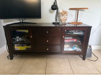 TV Credenza