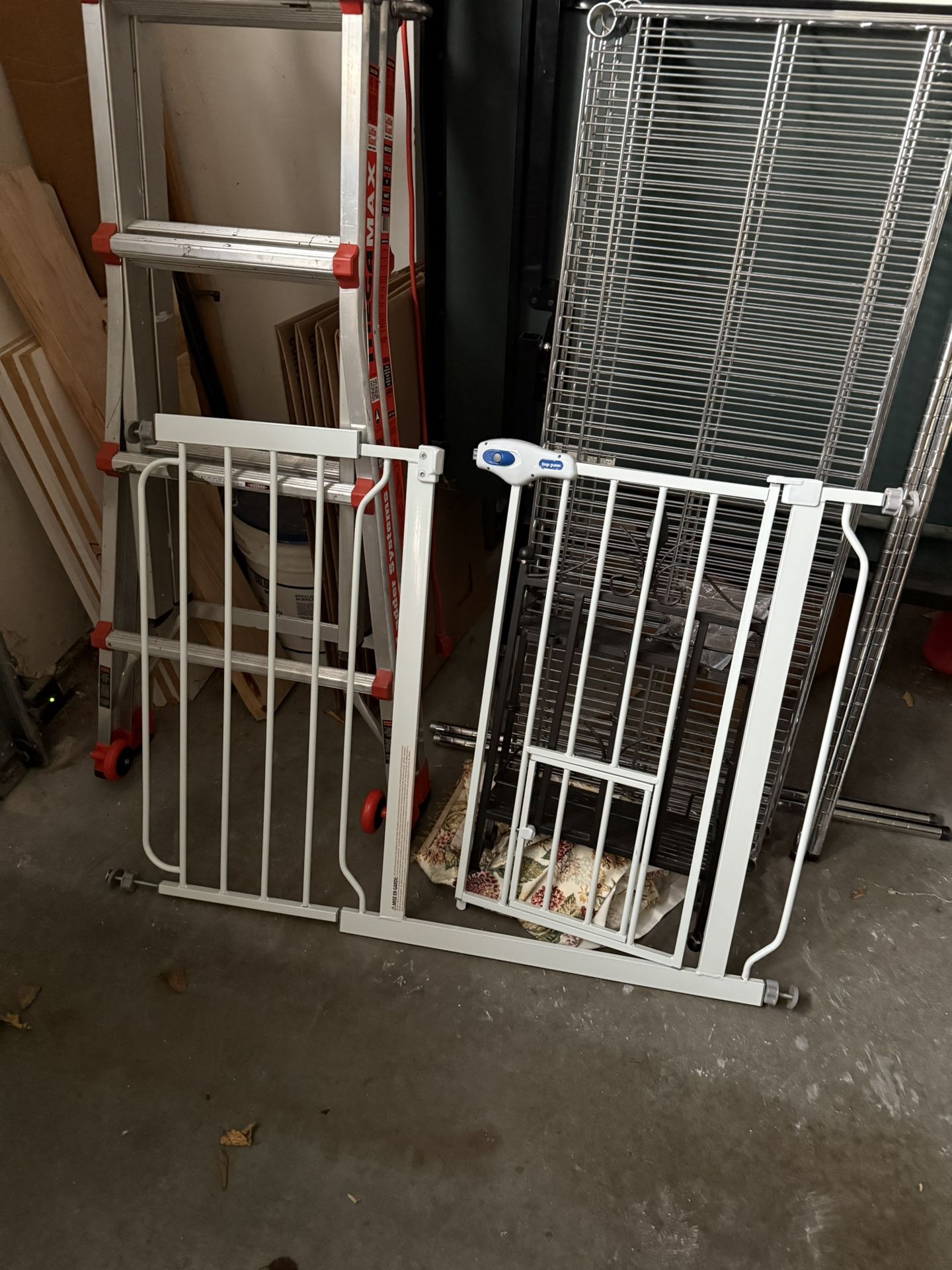 Gate Baby Or Dog Like New!