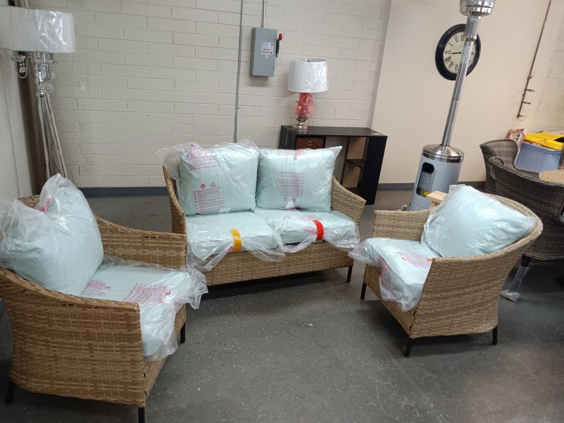StyleWell
Park Pointe 3 Piece Wicker Patio Conversation Set with Seabreeze Cushions