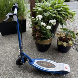 Razor Power Core E100 Electric Scooter w/Hand Operated Front Brake 