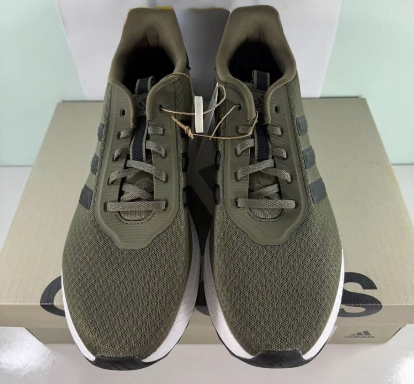New Adidas men’s XPLR PATH sneakers - size 10