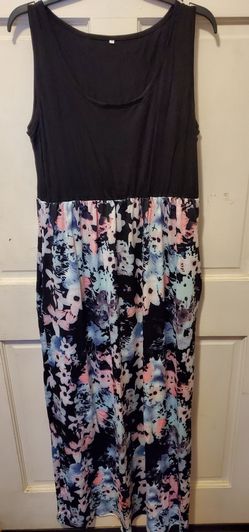 Gorgeous XL brand new dress with hidden pockets