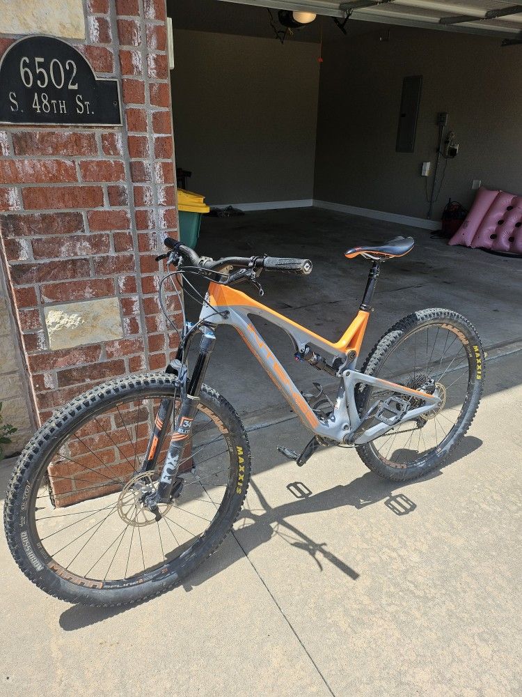 Intense Primer Mountain Bike