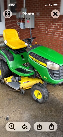 John Deer D140