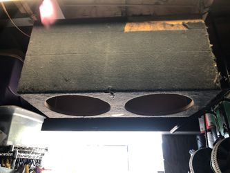 Speaker box