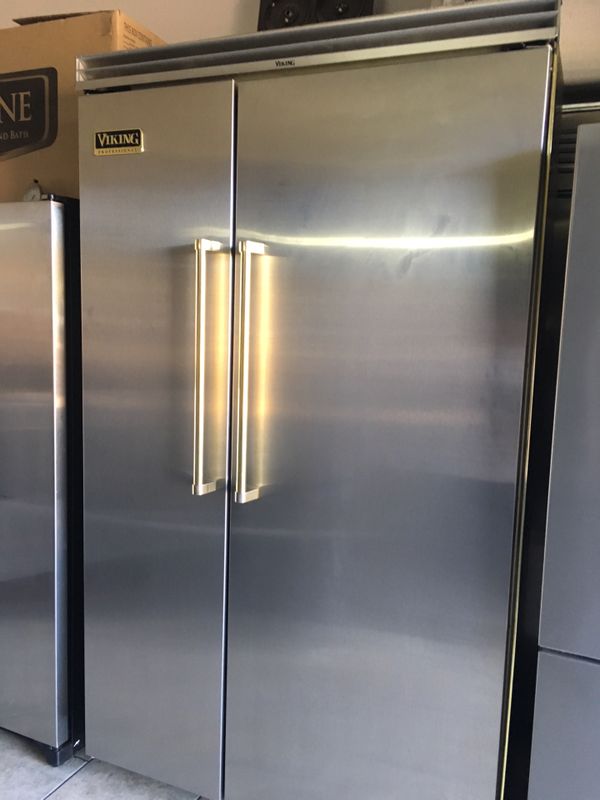 Viking refrigerator built in 48”W for Sale in Phoenix, AZ OfferUp