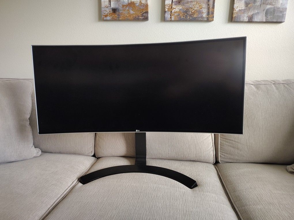 LG Monitor 34".