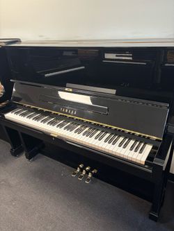 Piano Yamaha U2 