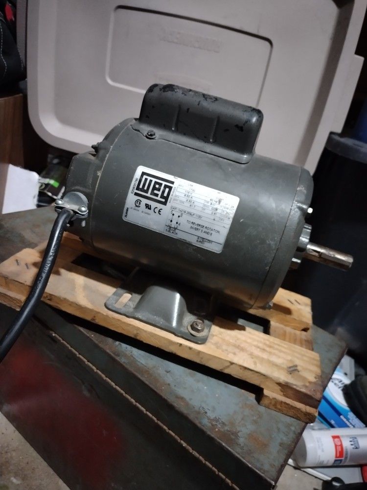 Motor 1/2 HP 4P C56 1Ph 115/208-230 V 60 Hz IC01 - ODP - Foot-mounted