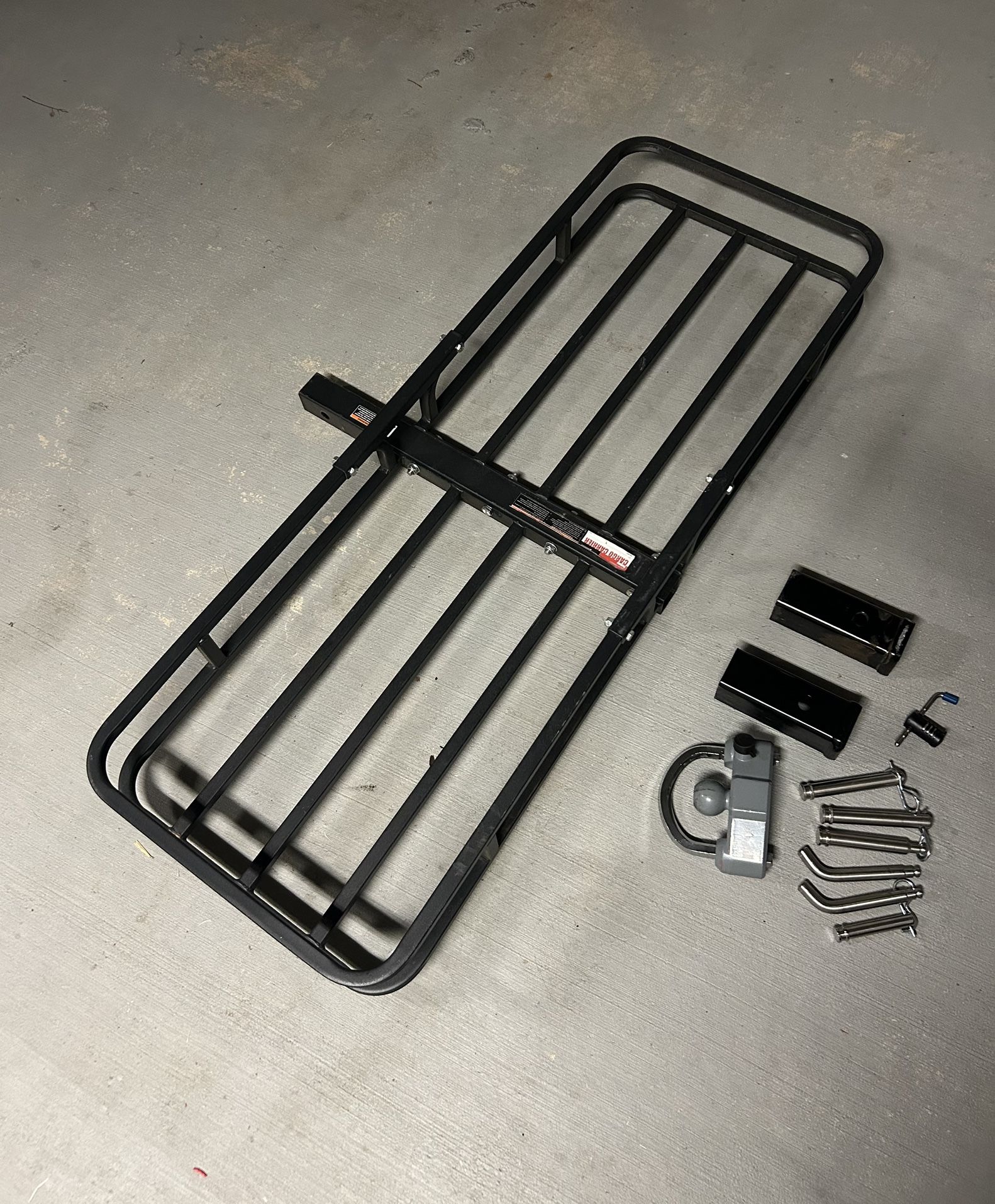 Cargo carrier & Hitch Accessories