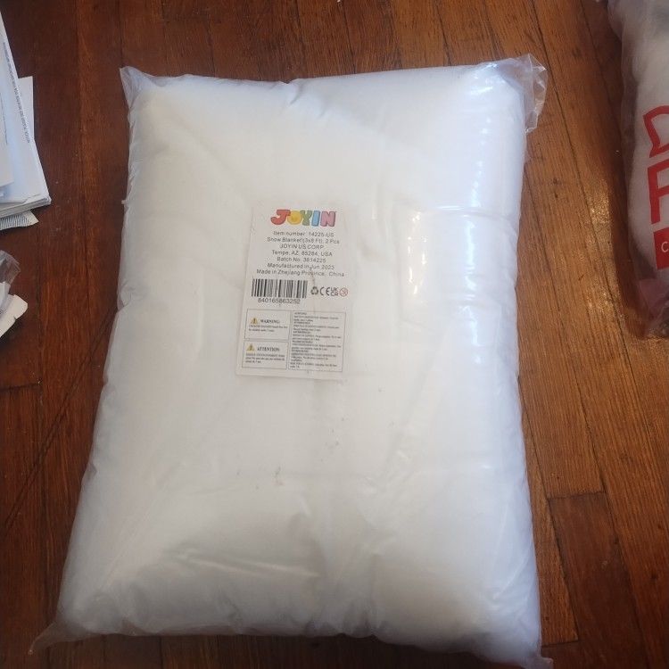 Big bag of snow paper for Christmas brand new $5 bucks pick up only