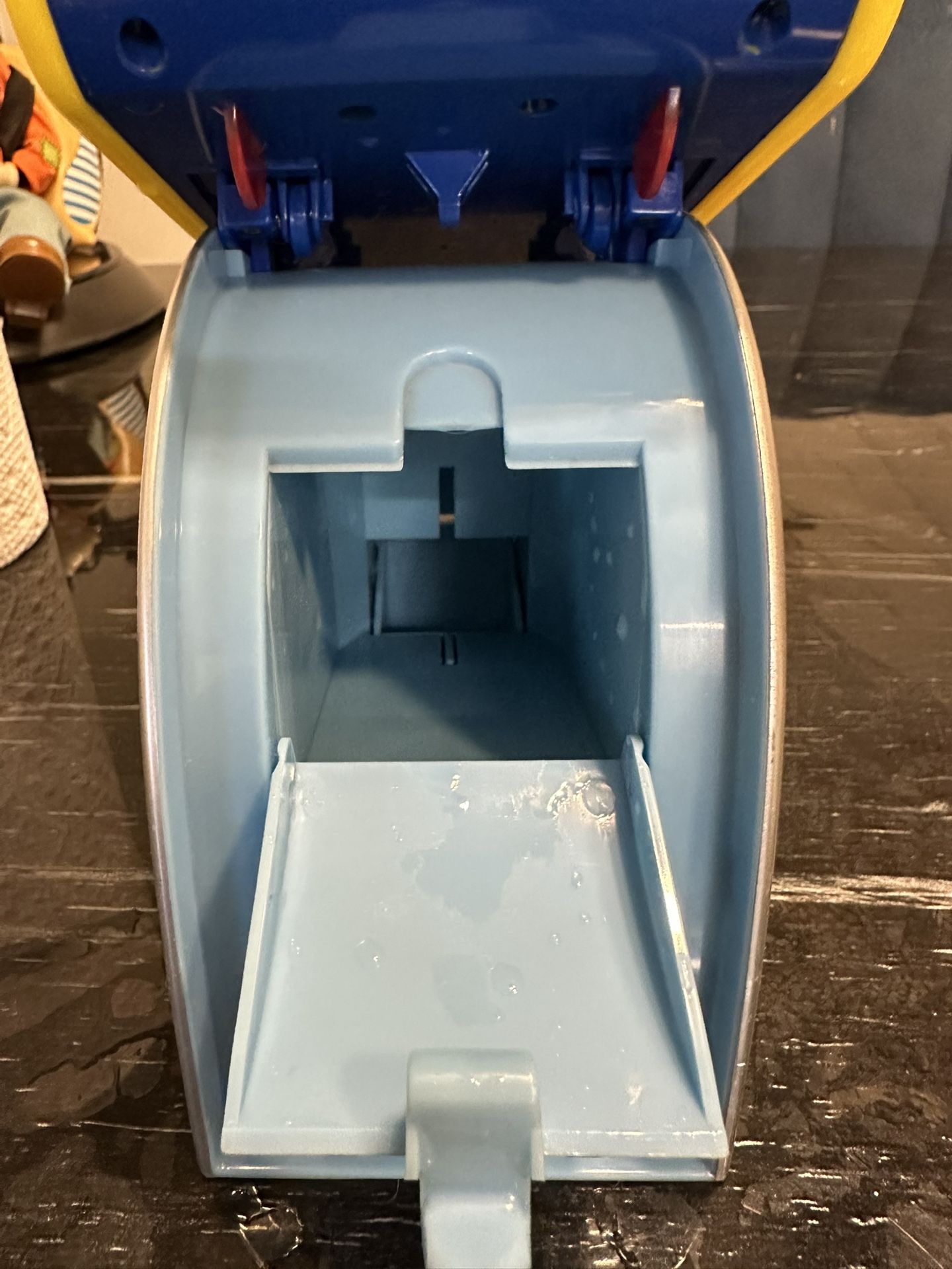 M&M Dispenser