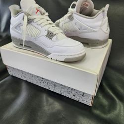 Air Jordan 4 Retro White Oreo’ Size 12M 