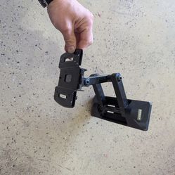 Tv or computer wall mount