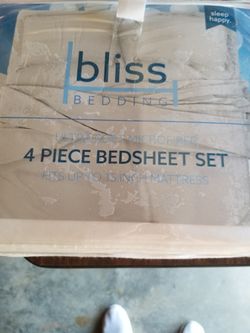 Queen Size Sheet Set... NEW