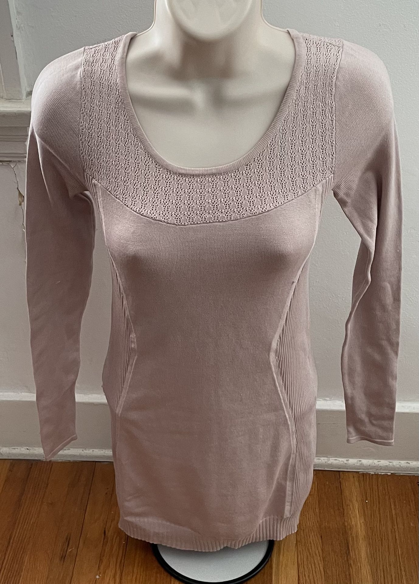 BCBG Maxazria Blush Pink Silk Blend Bodycon Mixed Knit Long Sleeve Mini Dress, size XS