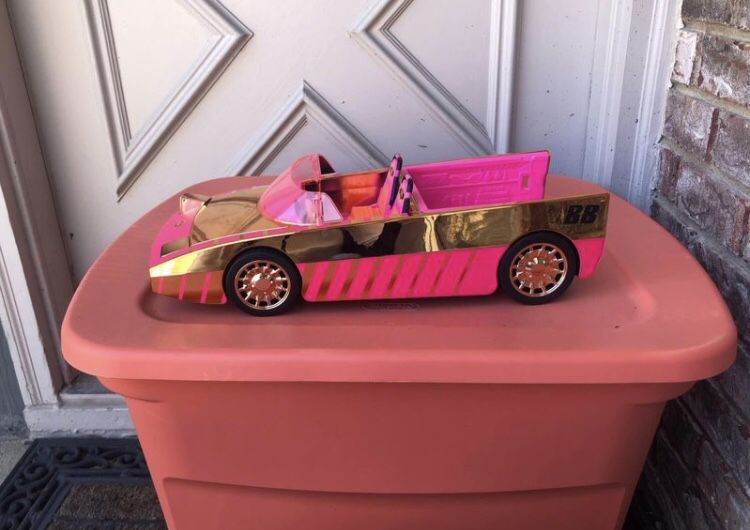 BARBIE Car - Limited-Edition Speedmatic Convertible