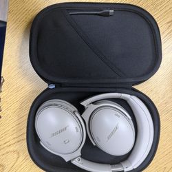 Bose Quietcomfort Headphones