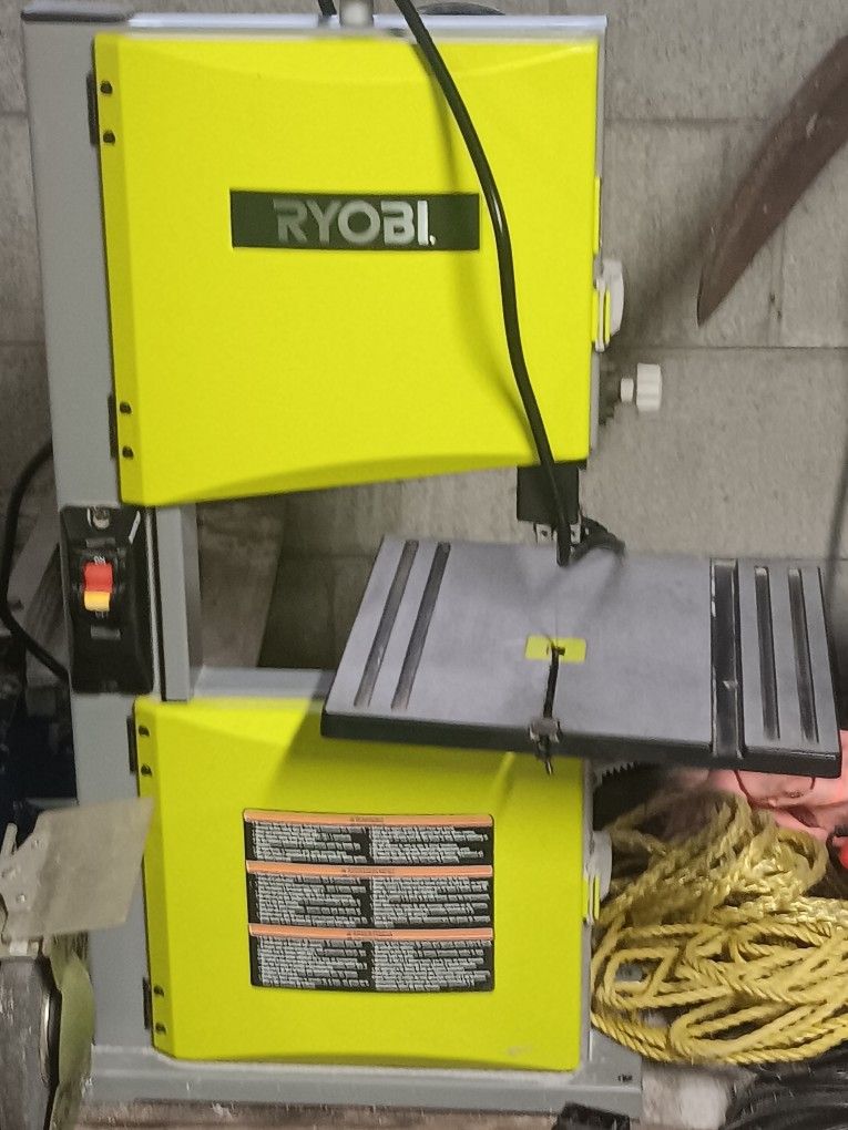 Ryobi 9-inch Band Saw.