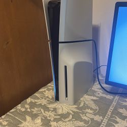 PlayStation 5 Disc Version W/controller 