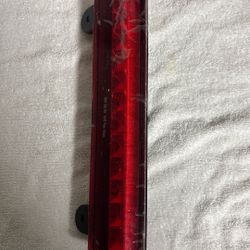 High amount third brake light cargo