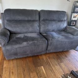 Free 3 Piece Reclining Couches