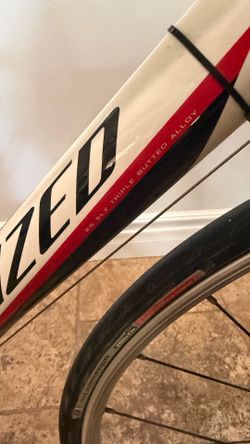 Specialized Roubaix 56cm Road Bike – Shimano 105 Triple – Low Miles