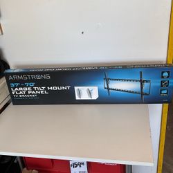 37” - 70” TV Mount
