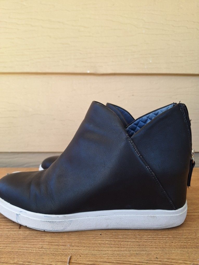 Dr. Scholl's Women's Black Leather Booties Size 10