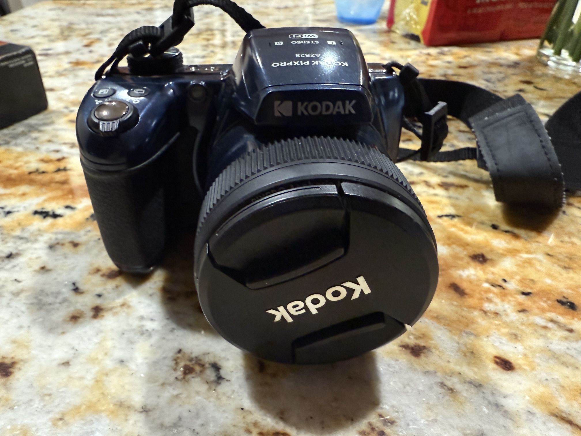 Kodak PIXPRO AZ528 Bridge Camera