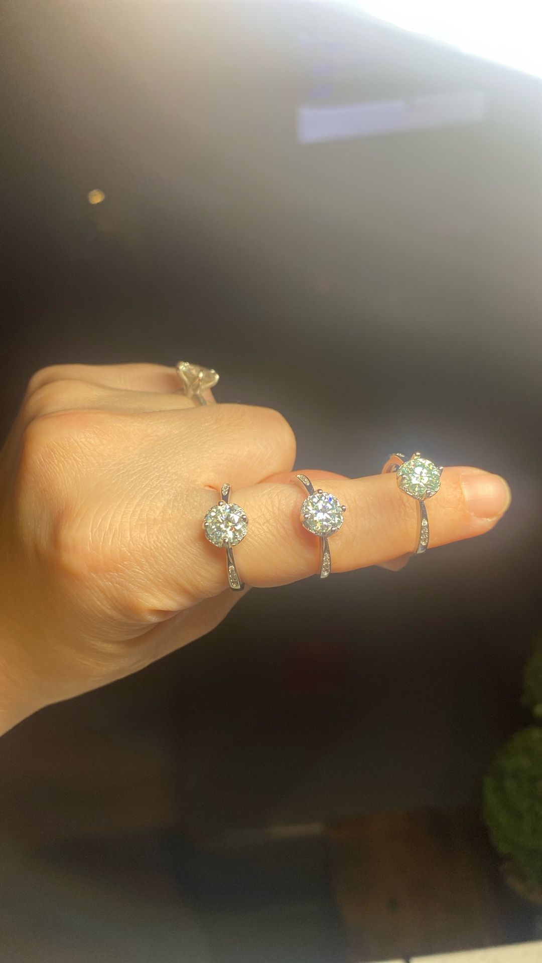 1ct Moissanite Rings