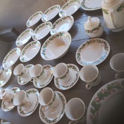 Sango Noel 1990 China Set 48 Pieces