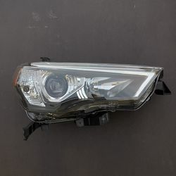 RH Headlight Assembly Lamp 2021-2023 Toyota 4Runner Passenger Side