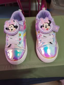 GIRL/ TODDLER SHOES