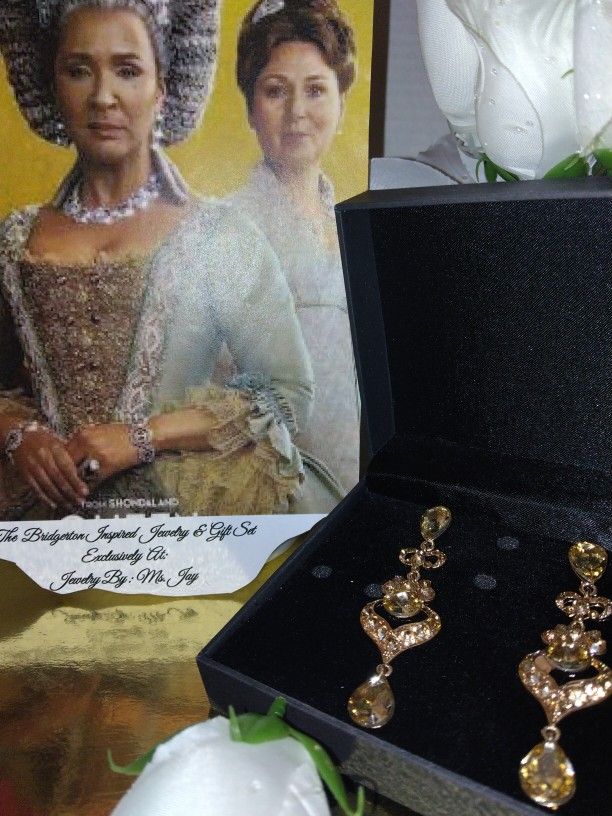 ✨👑👒The Diamond Rose Gold Drop Earrings..