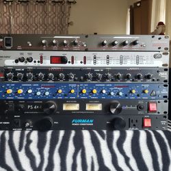 Dj EQUIPMENT 