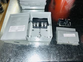 Disconnect Box