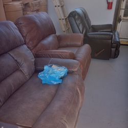 NEW Reclining Chairs 