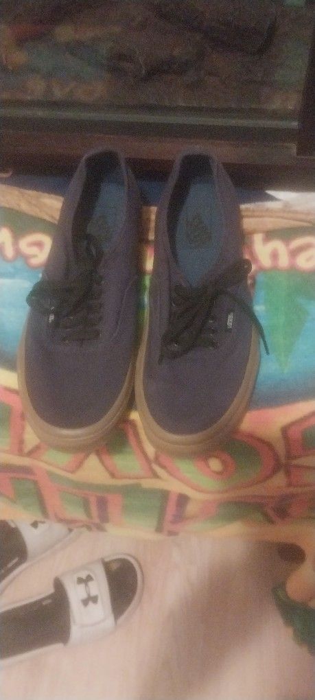Tenis Shoes Van's Size 10.half For Mens Great Shape