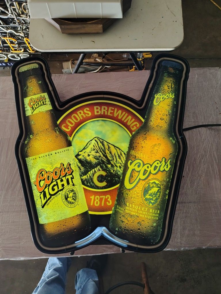 Coors Beer Lighted Sign