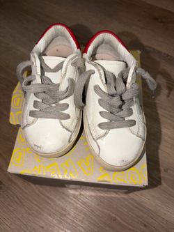 Kid golden goose sneakers