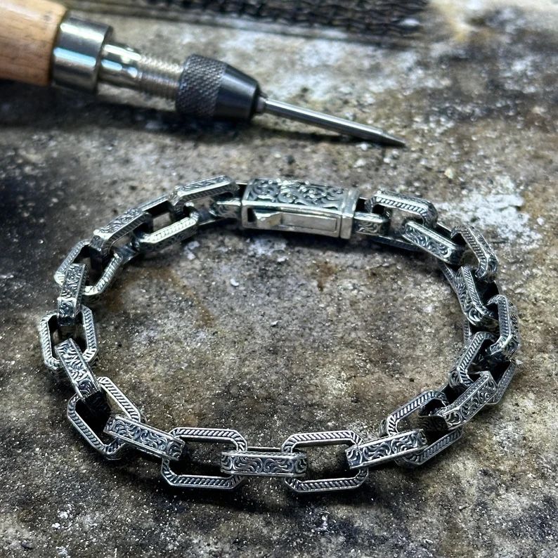 Handcrafted 925 Sterling Silver Chain Bracelet- Vintage Engraved Design